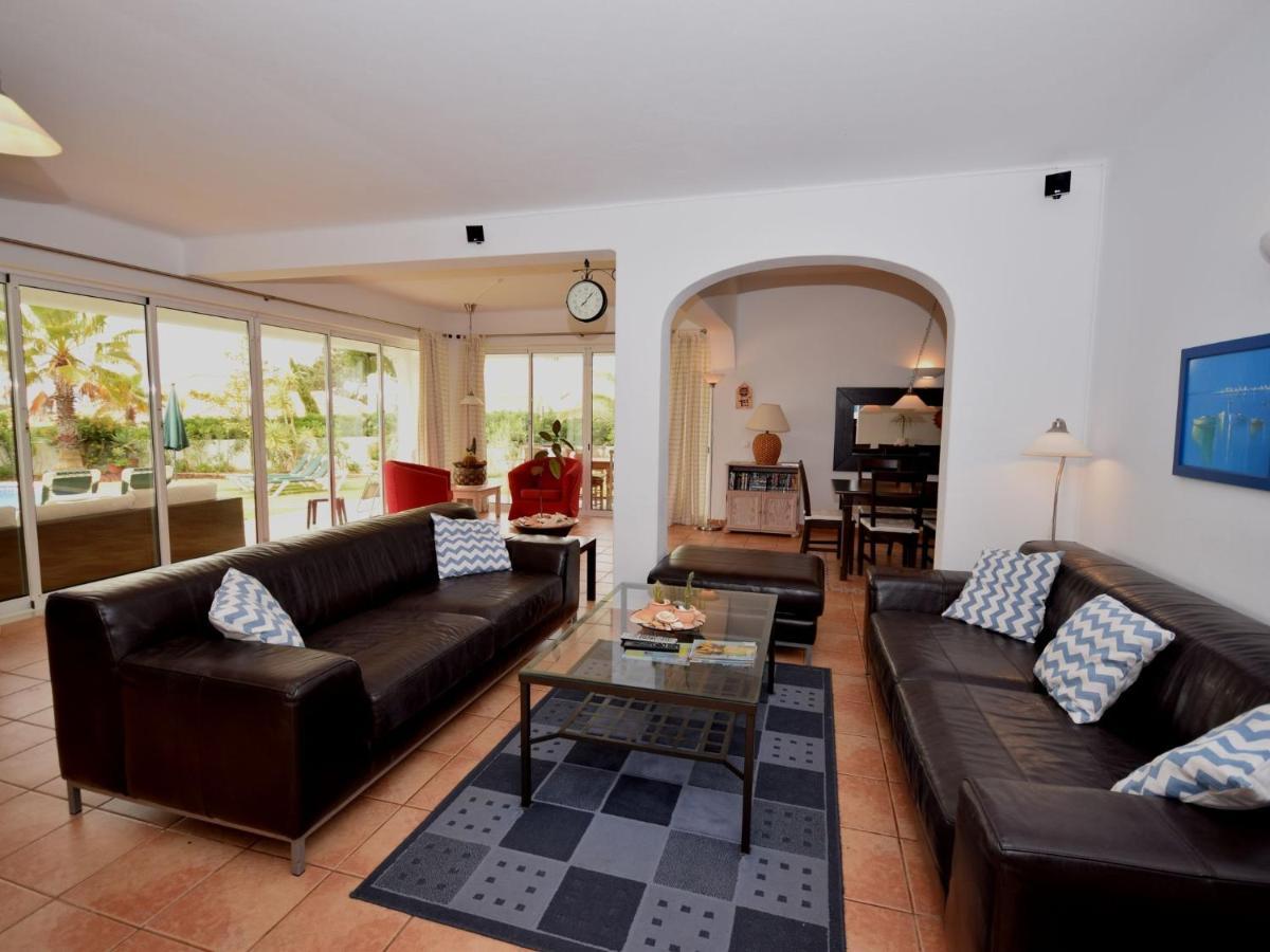 Fantastic Villa With Private Swimming Pool アルブフェイラ エクステリア 写真